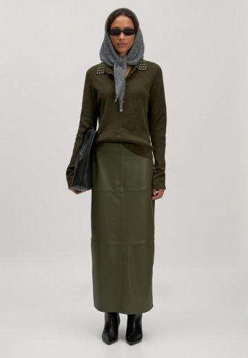 Юбка с накладными карманами