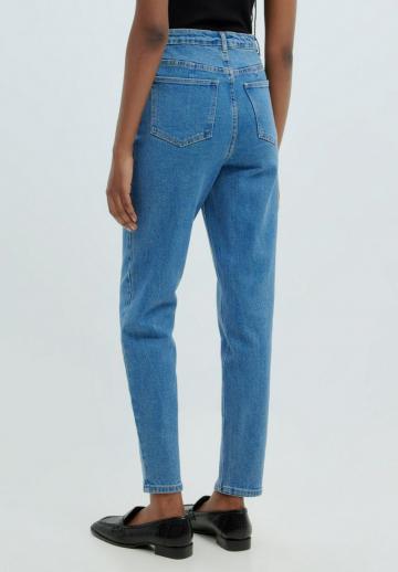 Джинсы
