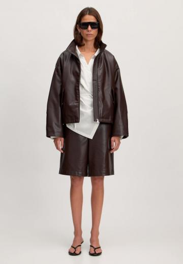 Кожаная куртка