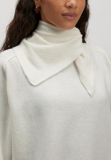 Длинный пуловер