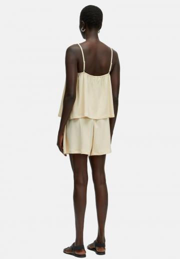 Топ на бретельках