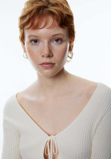 Платье футляр