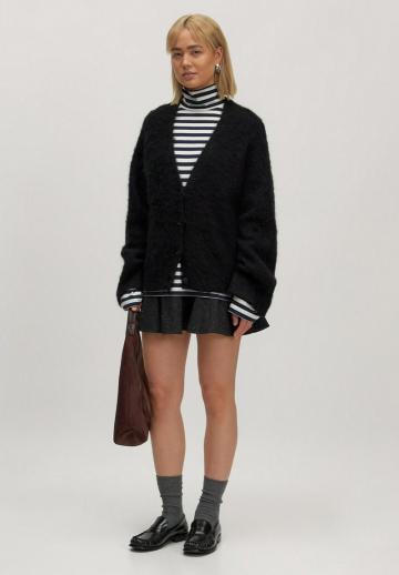 Вязаная кофта