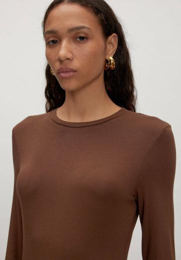 Вязаное платье