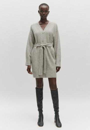 Вязаное платье