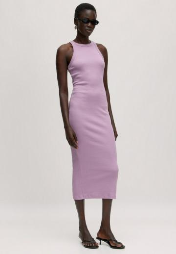 Платье футляр