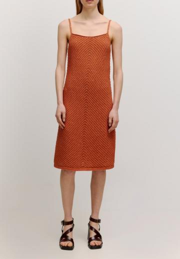 Вязаное платье