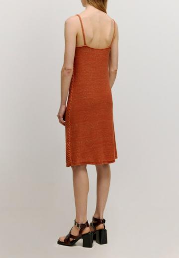 Вязаное платье