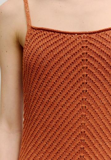 Вязаное платье