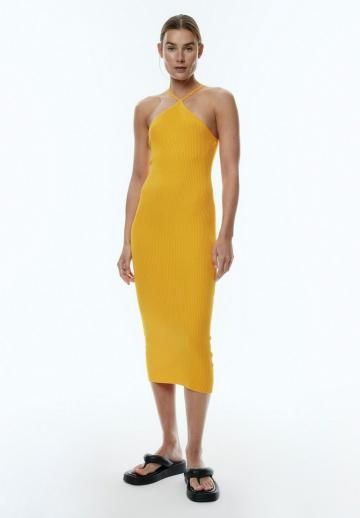 Платье футляр