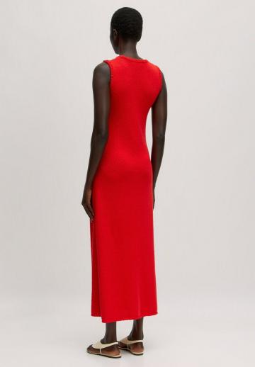 Вязаное платье