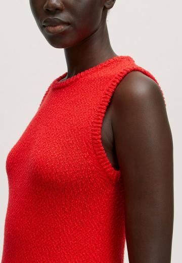 Вязаное платье