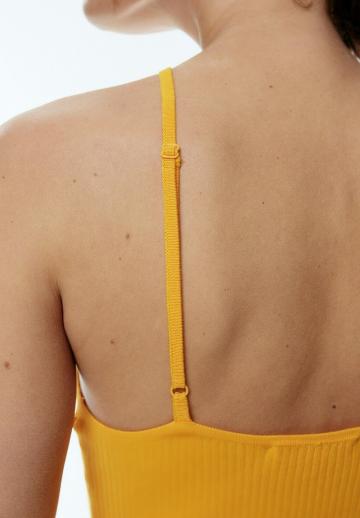 Платье футляр