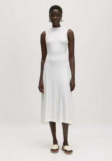 Платье футляр