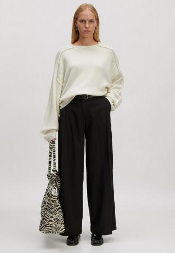 Длинный пуловер