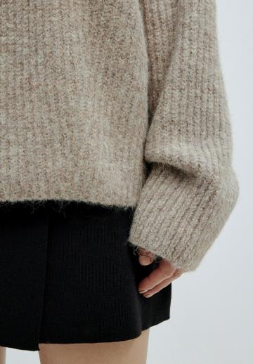 Длинный пуловер