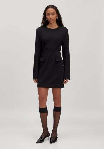 Вязаное платье