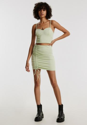 Топ на бретельках