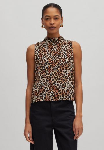 Блузка без рукавов