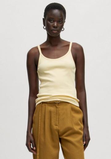 Топ на бретельках