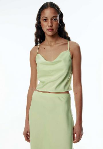 Топ на бретельках