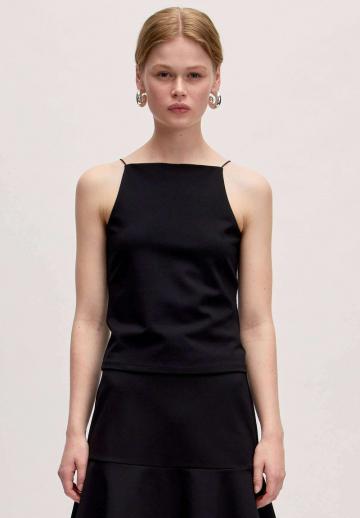 Топ на бретельках