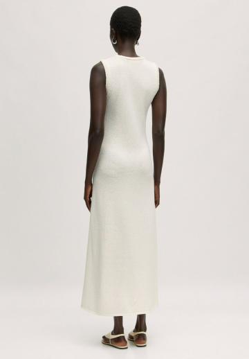 Вязаное платье