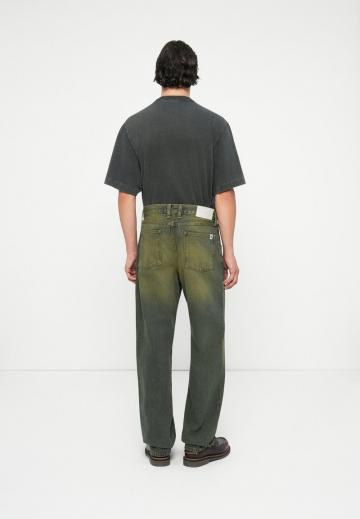 Свободные джинсы