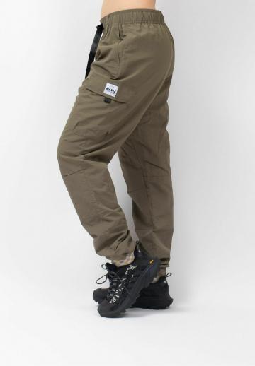 Спортивные штаны