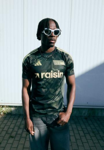 Спортивная форма