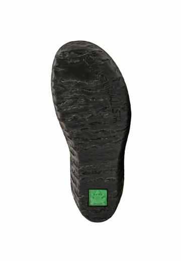 Сапожки на танкетке