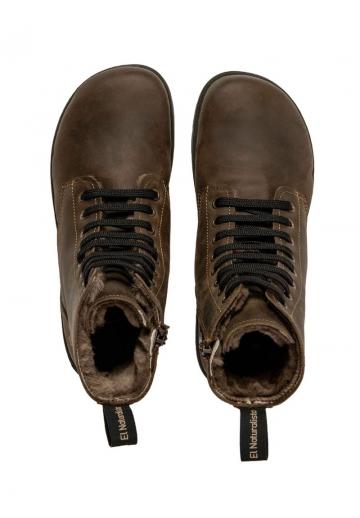 Ботинки на шнуровке