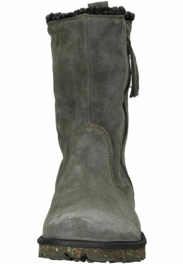 Сапожки на танкетке