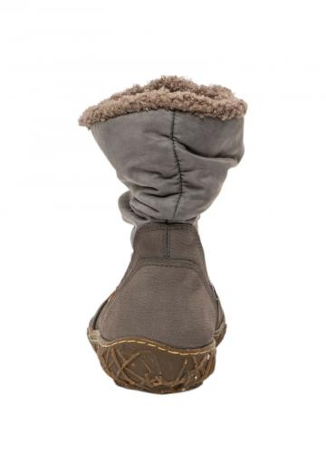 Зимние ботинки