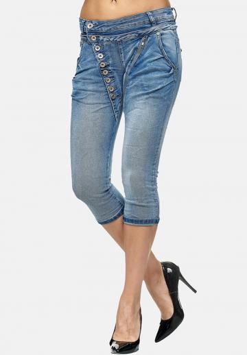 Короткие джинсы