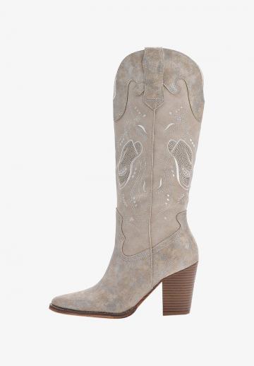 Ковбойские сапоги