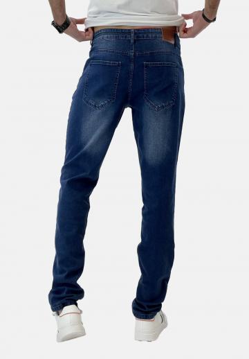 Узкие джинсы