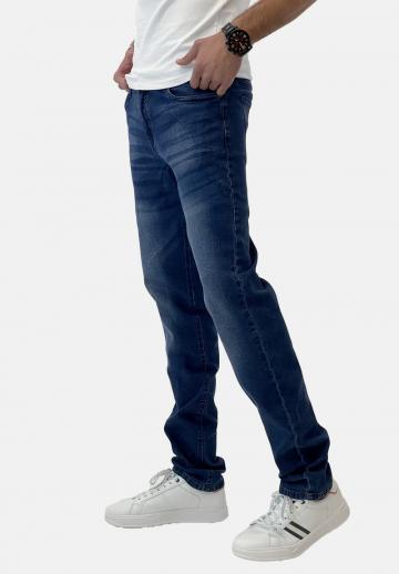 Узкие джинсы