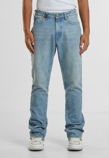 Клешеные джинсы