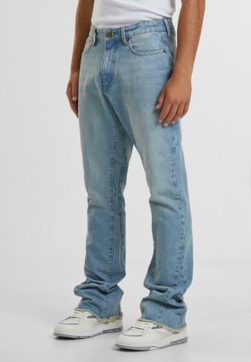 Клешеные джинсы