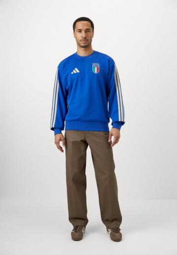 Спортивная кофта