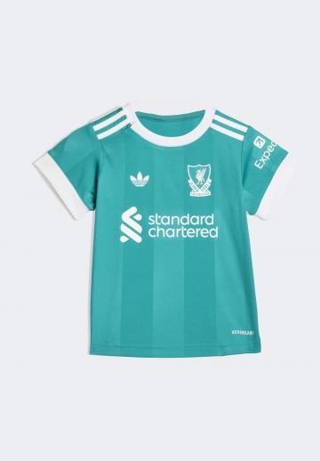 Спортивные шорты