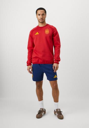 Спортивная кофта