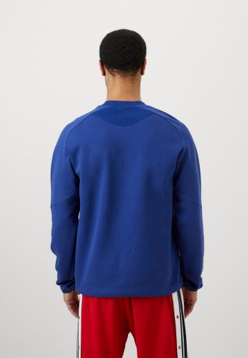 Спортивная кофта