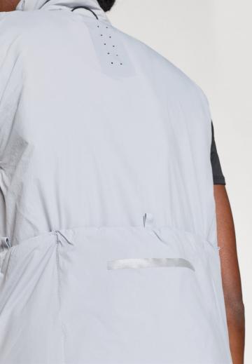 Спортивный жилет