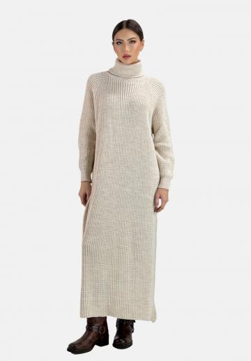 Вязаное платье