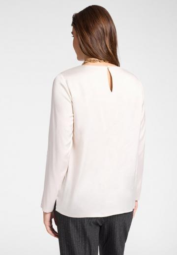 Атласная блузка