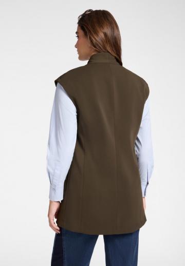 Длинный жилет