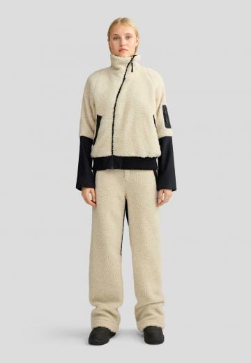 Спортивная куртка