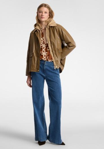 Зимняя куртка